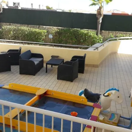 T1 With Pool In